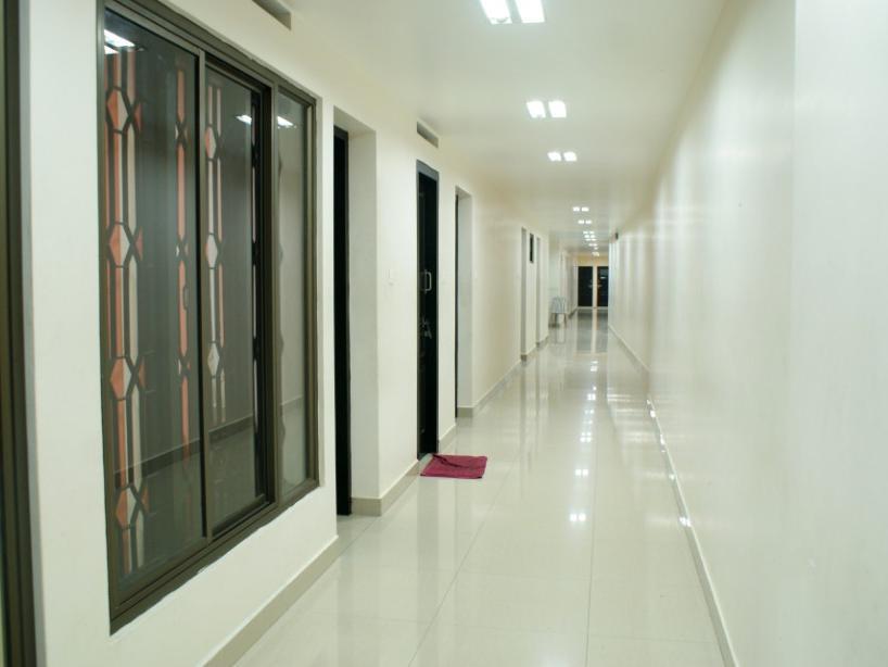 Hotel Srimaniya Канниякумари Экстерьер фото