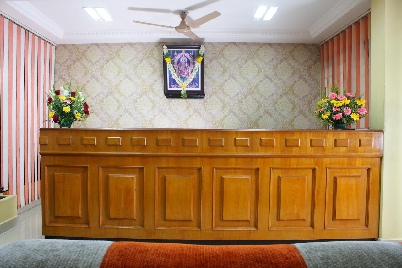 Hotel Srimaniya Канниякумари Экстерьер фото